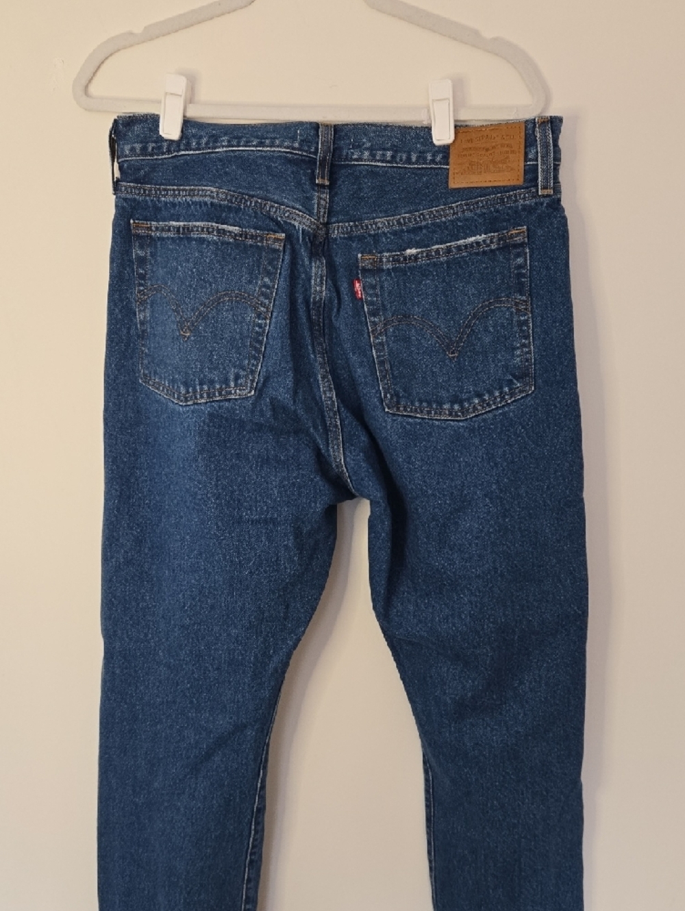 Levi's Premuim Wedgie Straight Distressed Jeans Button Fly Normcore size 32 - Picture 6 of 9